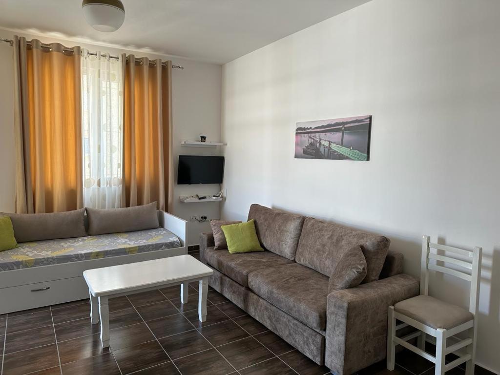 Apartment Marjana's 3 Lezhe